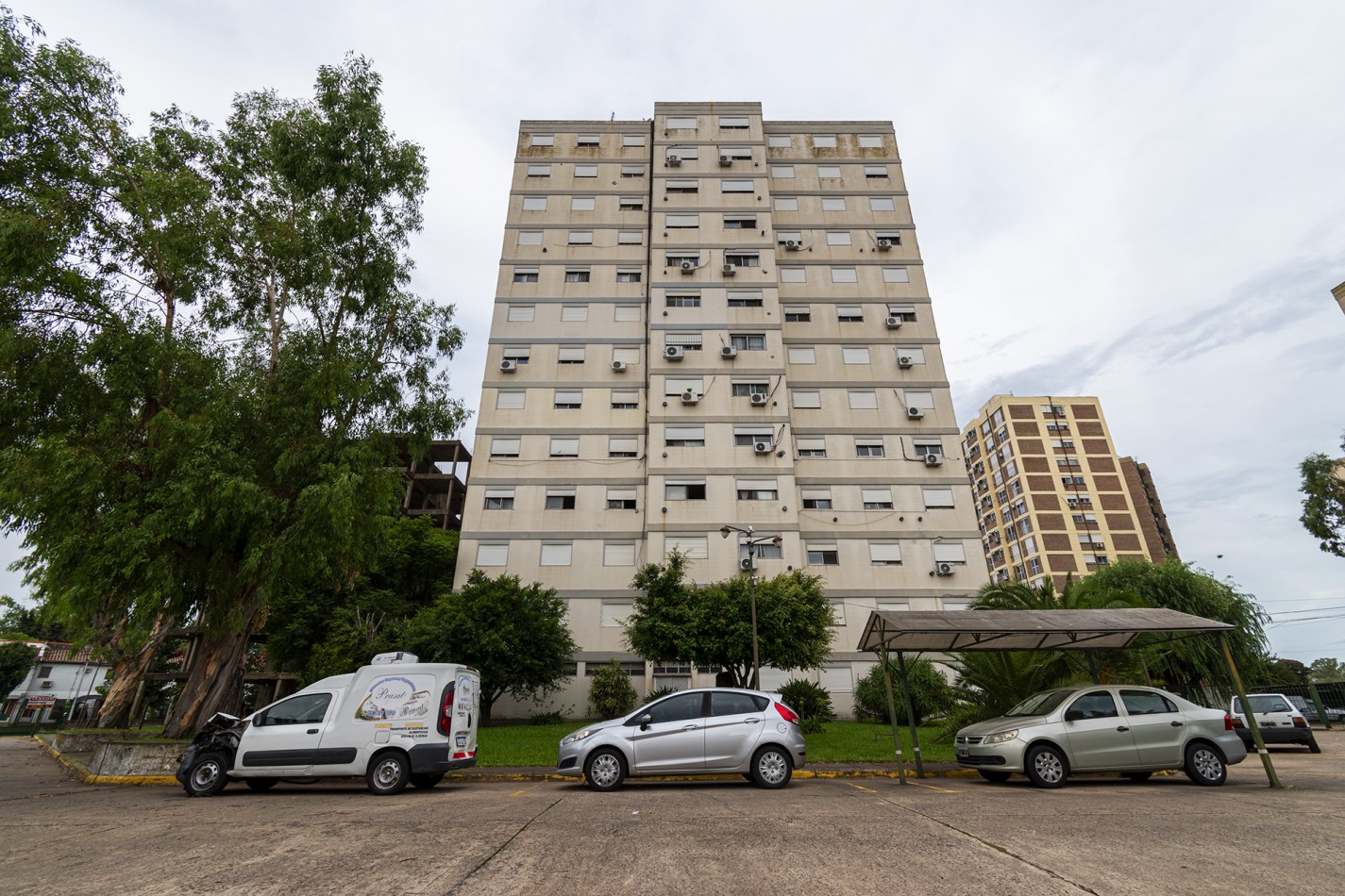 DEPARTAMENTO DE 4 AMB. 77 MTS2- APTO CREDITO