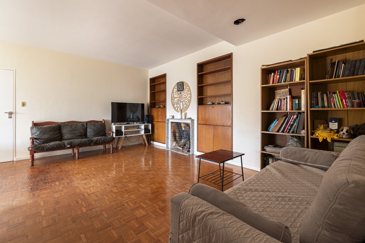 DEPARTAMENTO 5 AMB- CON BALCON AL FRENTE -SUM Y TERRAZA