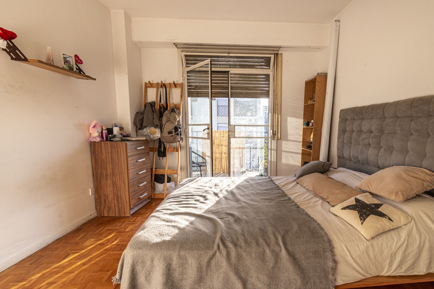 DEPARTAMENTO 5 AMB- CON BALCON AL FRENTE -SUM Y TERRAZA