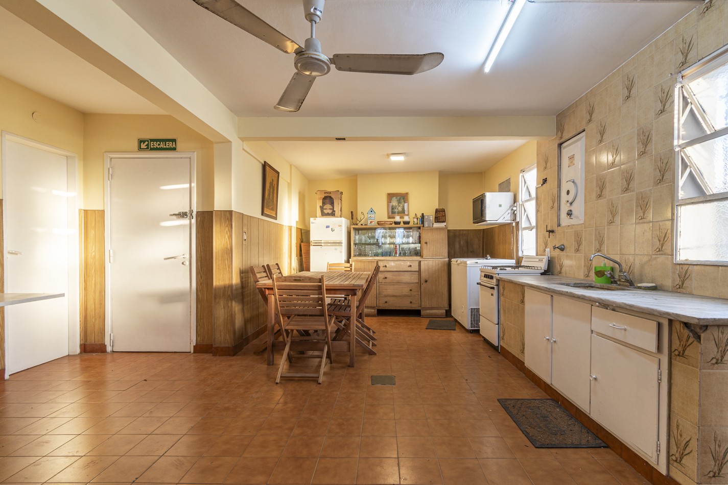 DEPARTAMENTO 5 AMB- CON BALCON AL FRENTE -SUM Y TERRAZA