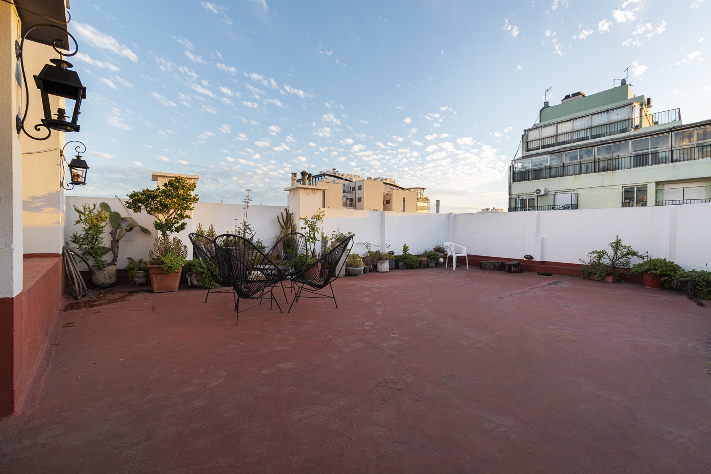 DEPARTAMENTO 5 AMB- CON BALCON AL FRENTE -SUM Y TERRAZA