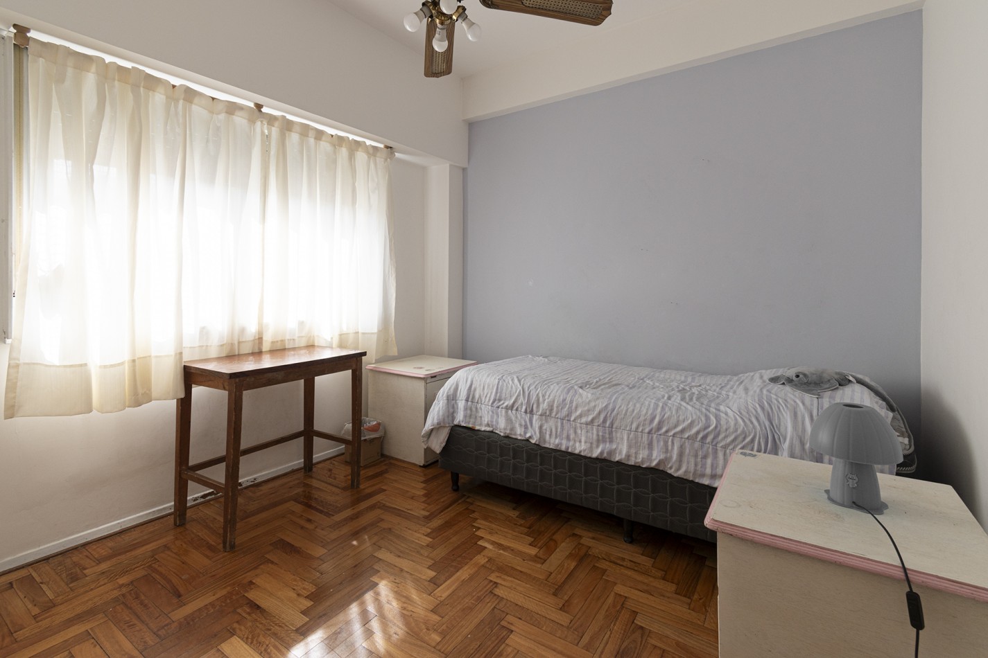 VENTA DEPARTAMENTO 4 AMBIENTES CON BALCON UBICADO EN BARRACAS