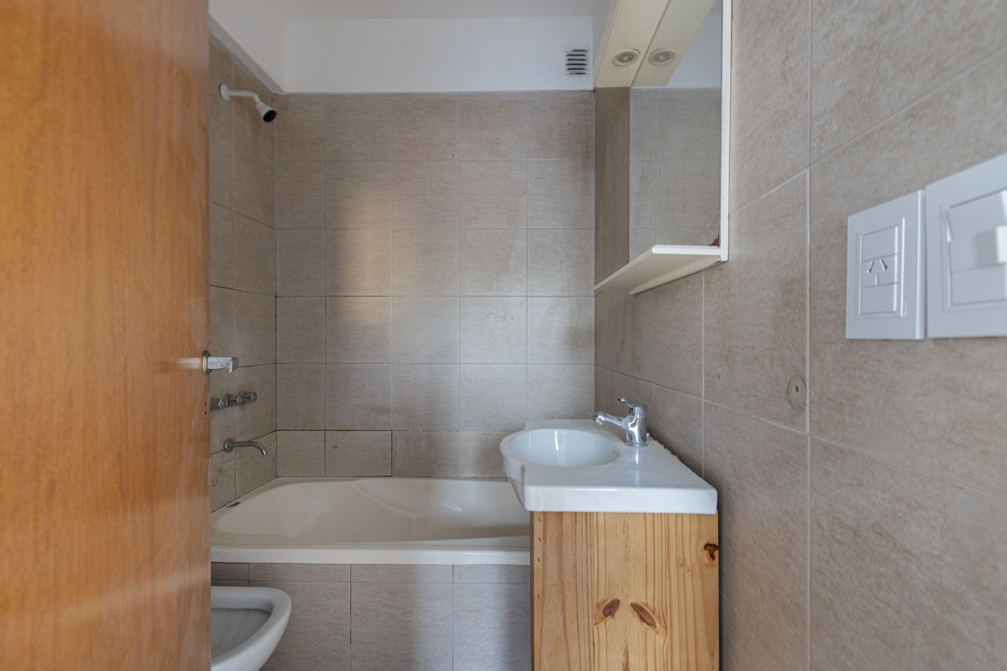 DEPARTAMENTO 2 AMB A ESTRENAR