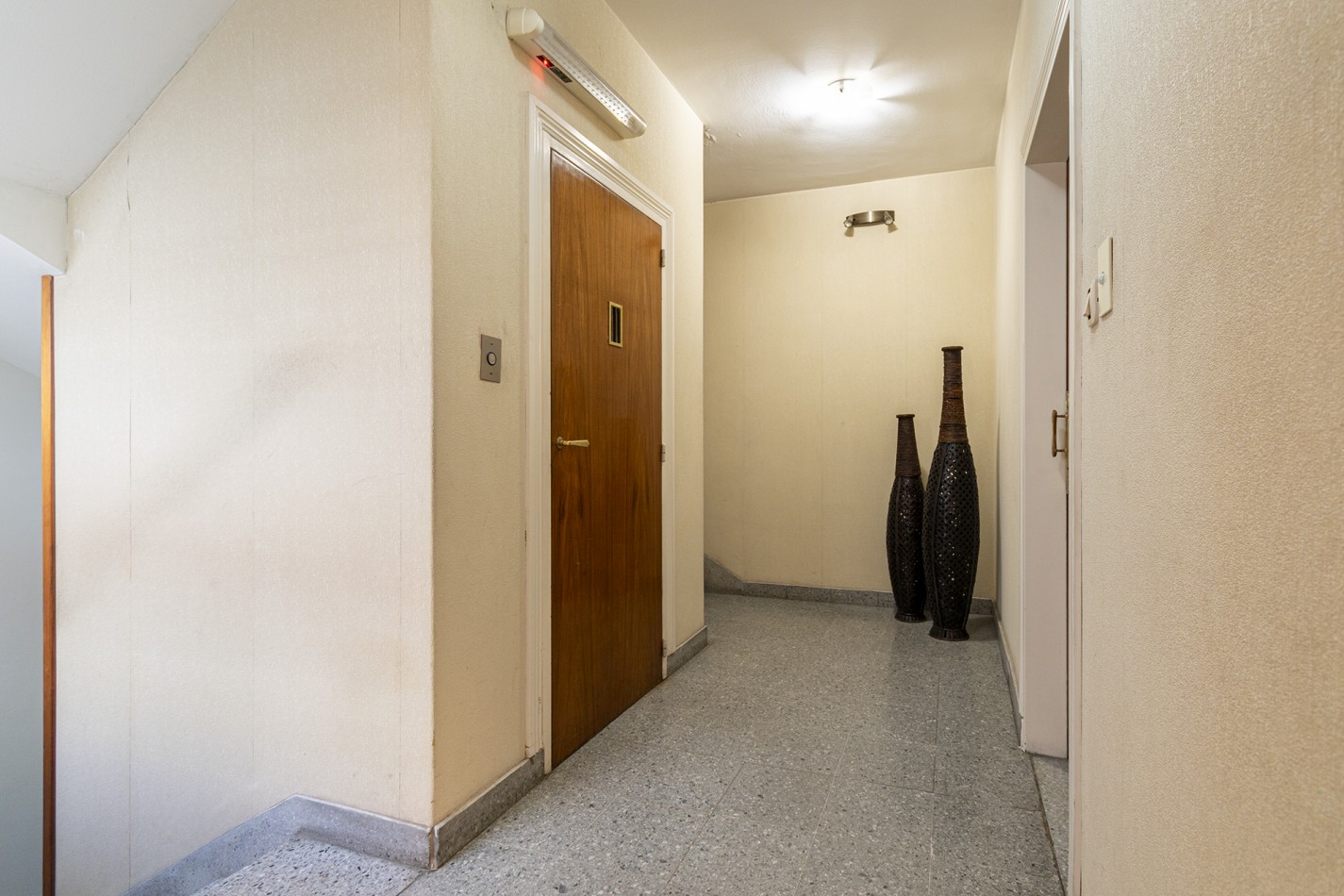 Excelente Departamento 4 ambientes en altura con cochera - Avellaneda Centro.