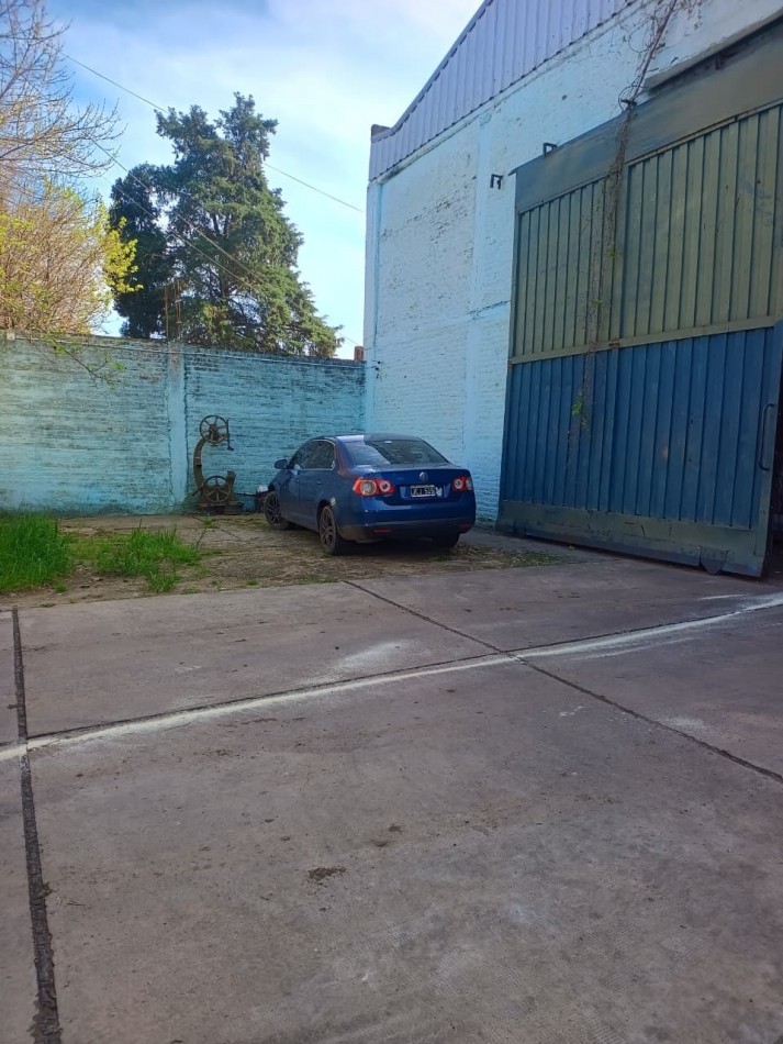 GALPON EN VENTA -Burzaco ( a metros de Ruta 4 y Rotonda los Pinos)