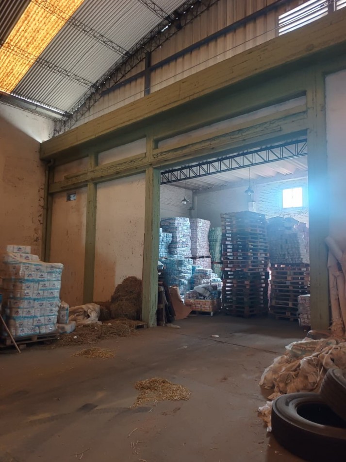 GALPON EN VENTA -Burzaco ( a metros de Ruta 4 y Rotonda los Pinos)