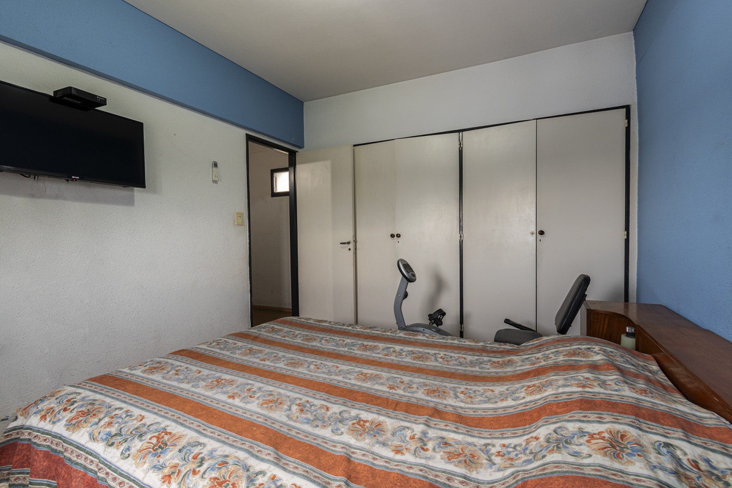 ALQUILER: Departamento de 4 amb de 77mts2 a metros de la estacion de Wilde