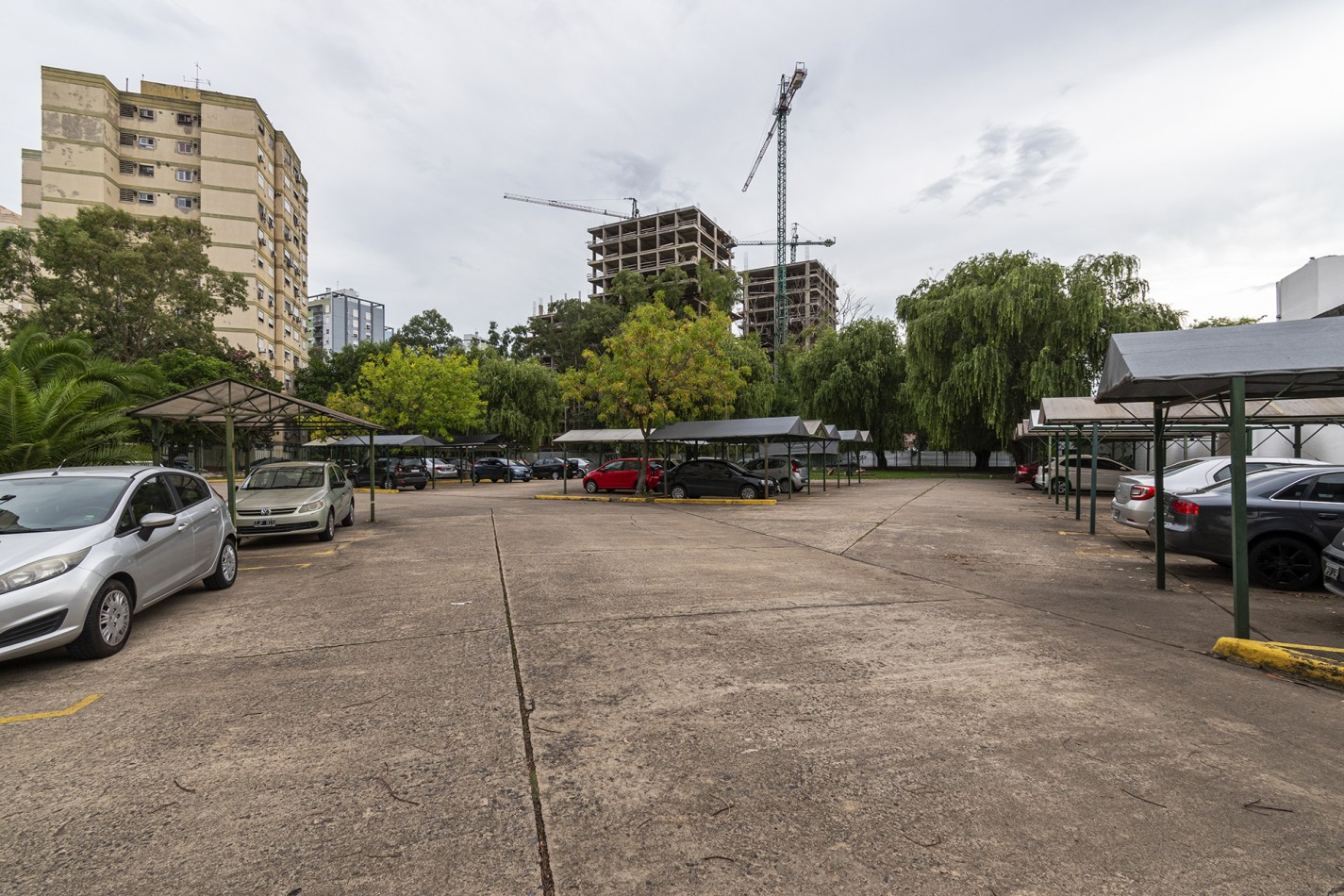 ALQUILER: Departamento de 4 amb de 77mts2 a metros de la estacion de Wilde