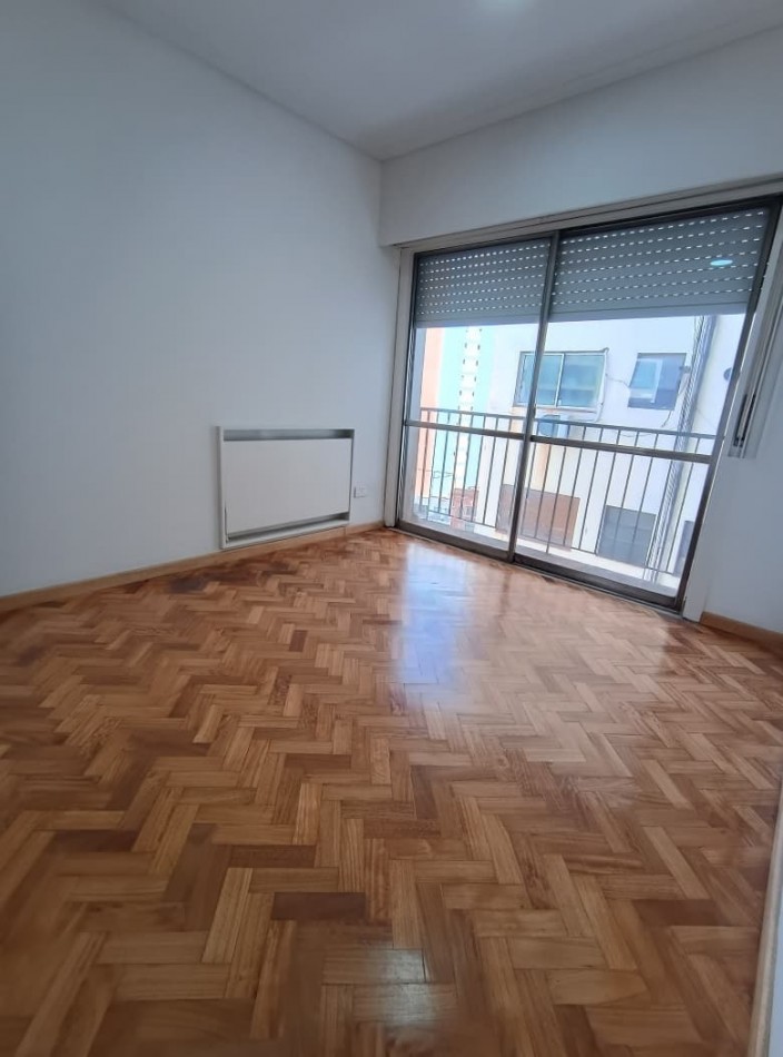 ALQUILER- Departamento de 2 ambientes- Avelleneda Centro