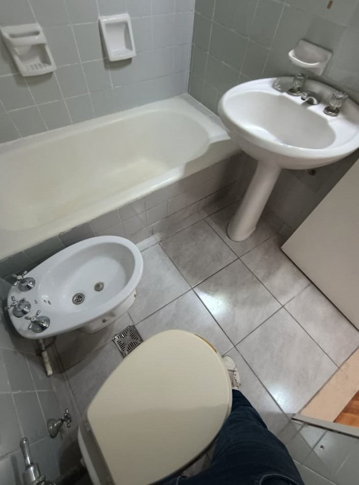 ALQUILER- Departamento de 2 ambientes- Avelleneda Centro