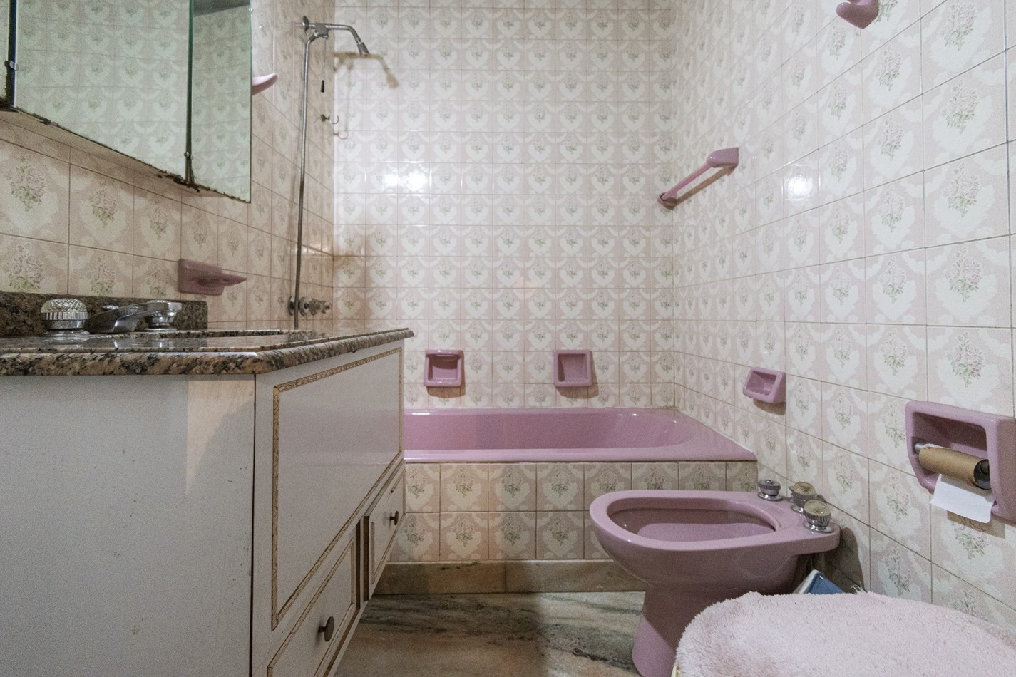 VENTA: Hermoso Chalet de 5 ambientes con Patio-Terraza- Cochera