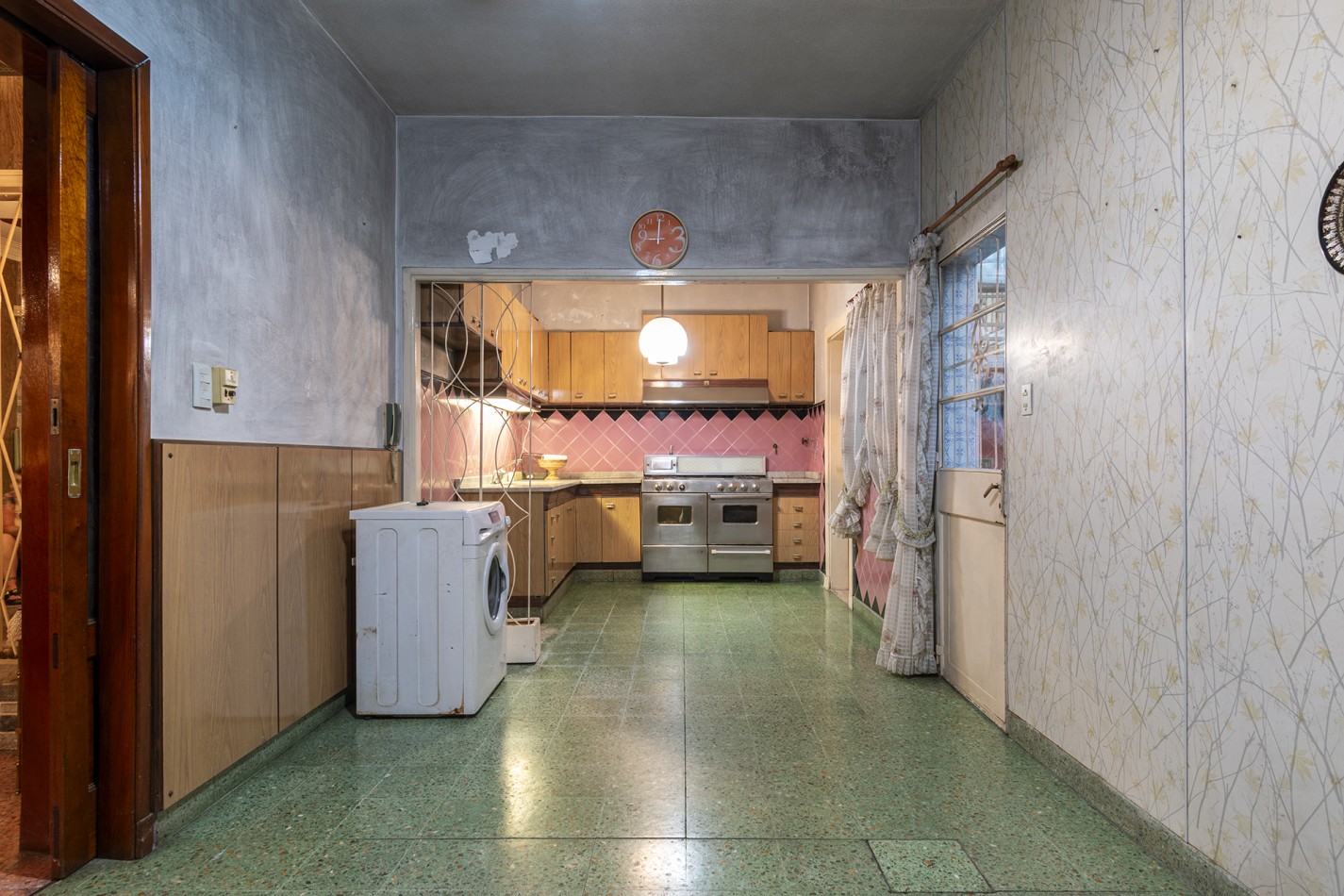 VENTA: Hermoso Chalet de 5 ambientes con Patio-Terraza- Cochera