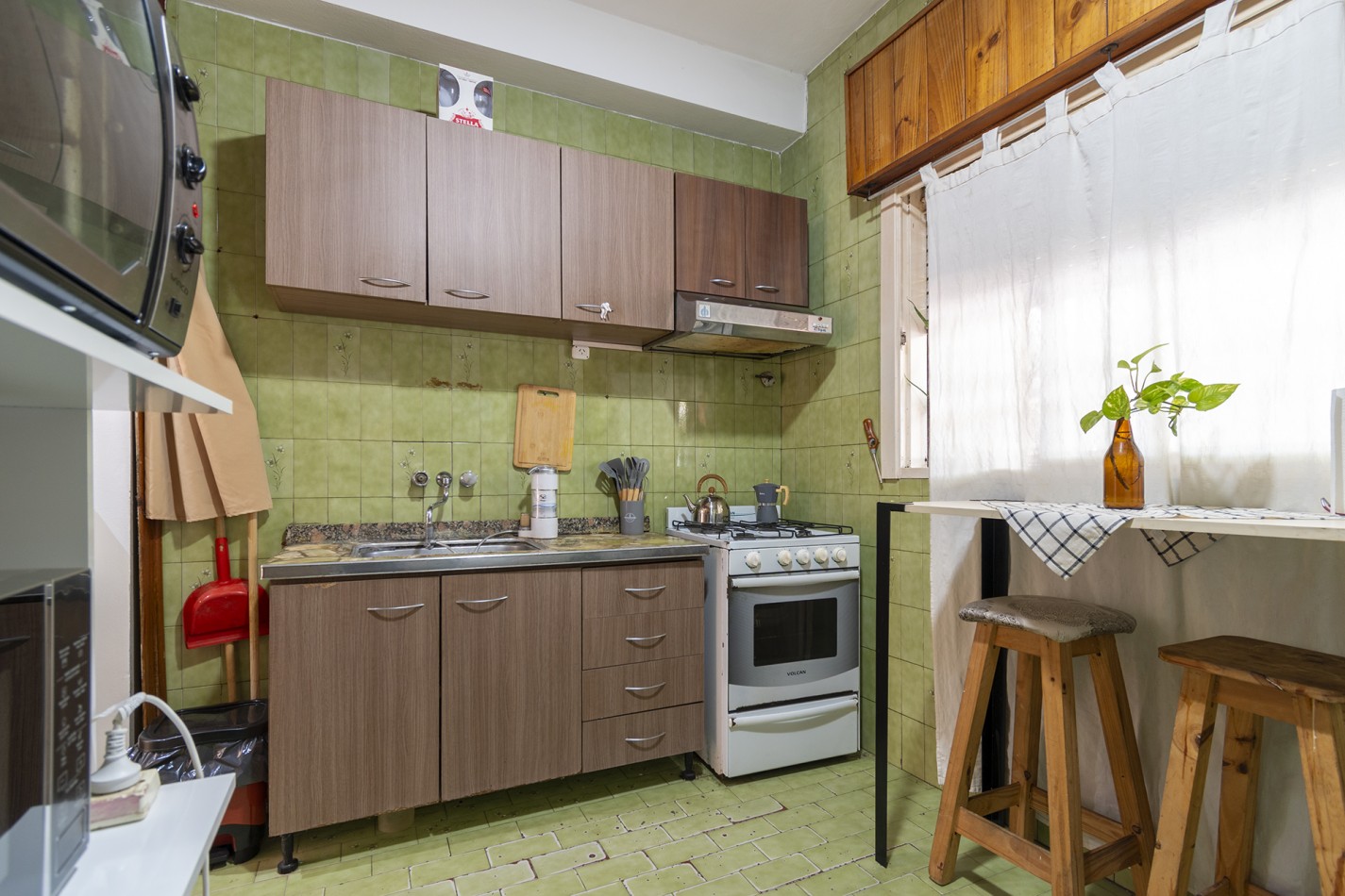 PH AL FRENTE- 4 AMB A MEDIA CUADRA DE ALVEAR