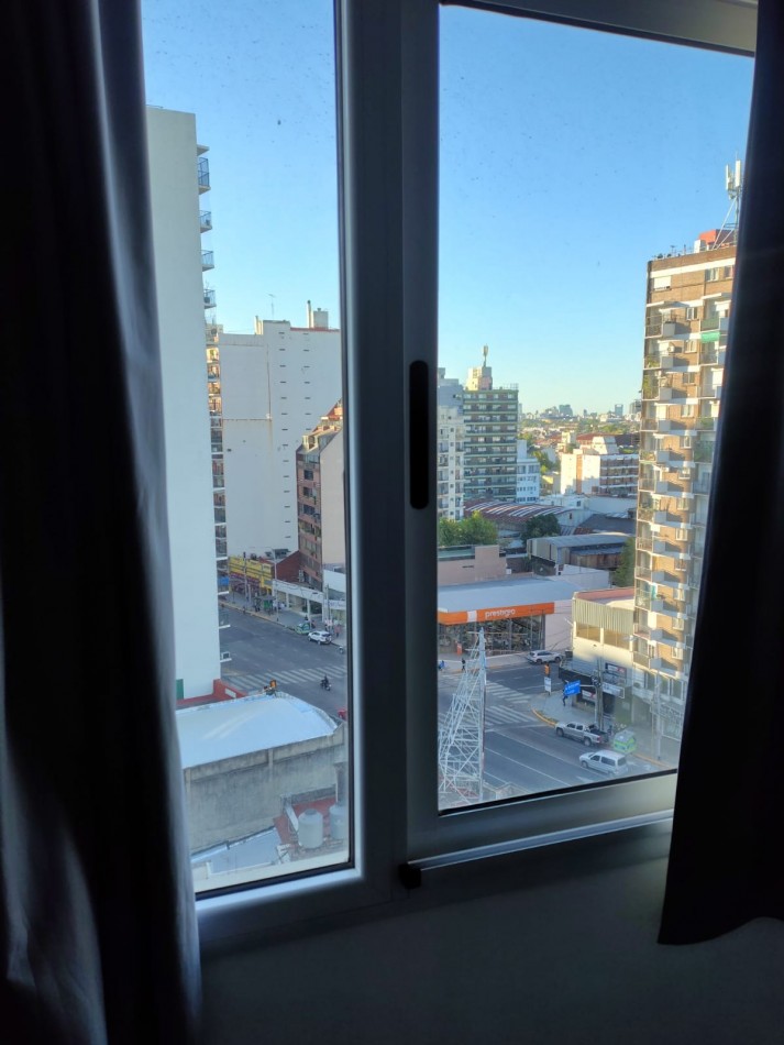 ALQUILER MONOAMBIENTE DE 28 MTS2 3ER PISO